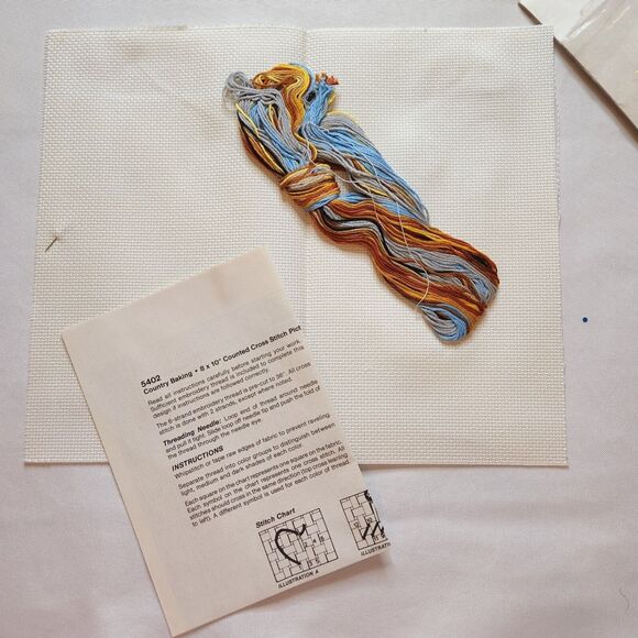 WonderArt Counted Cross Stitch Kit Country Baking #5402 New Open Package 8 x 10 - Picture 5 of 6